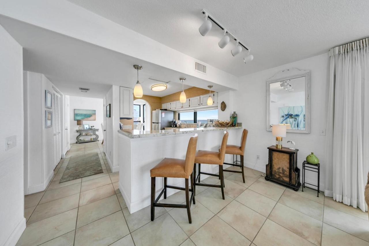 Mainsail 131 - Beachfront 2Br With Free Seasonal Beach Service Destin Eksteriør billede