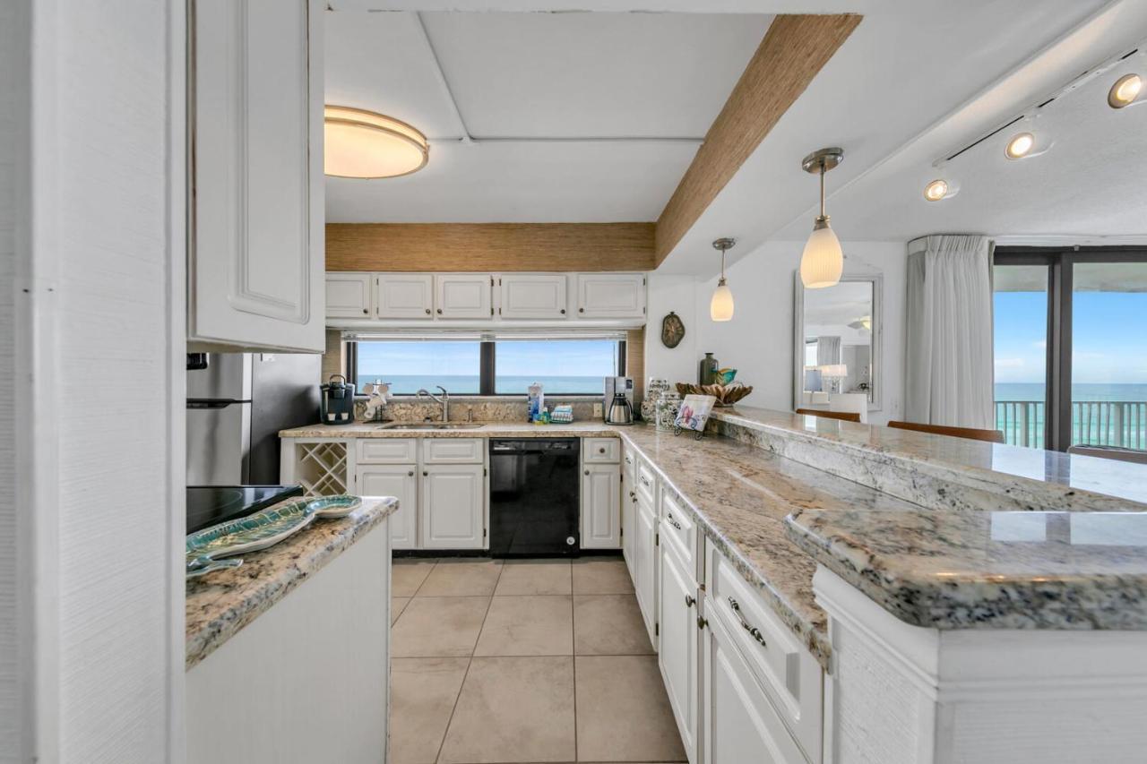 Mainsail 131 - Beachfront 2Br With Free Seasonal Beach Service Destin Eksteriør billede