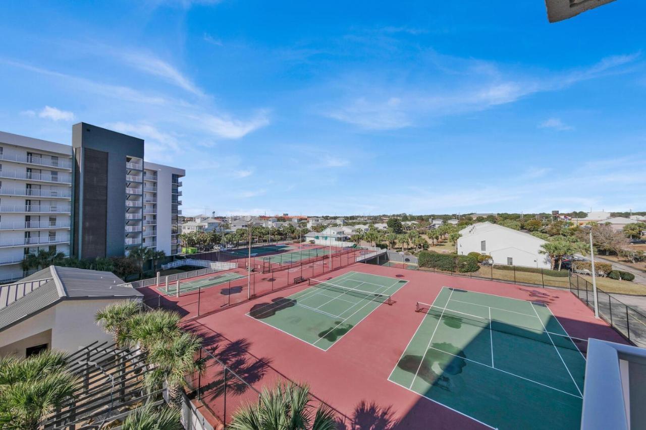 Mainsail 131 - Beachfront 2Br With Free Seasonal Beach Service Destin Eksteriør billede