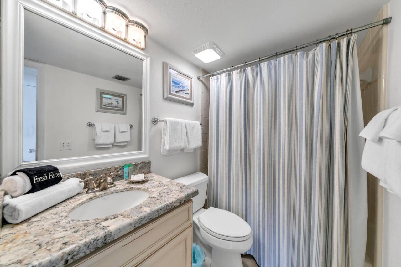 Mainsail 131 - Beachfront 2Br With Free Seasonal Beach Service Destin Eksteriør billede