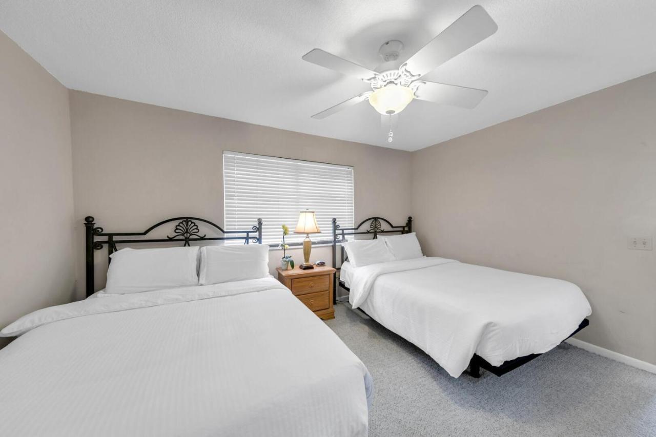 Mainsail 131 - Beachfront 2Br With Free Seasonal Beach Service Destin Eksteriør billede